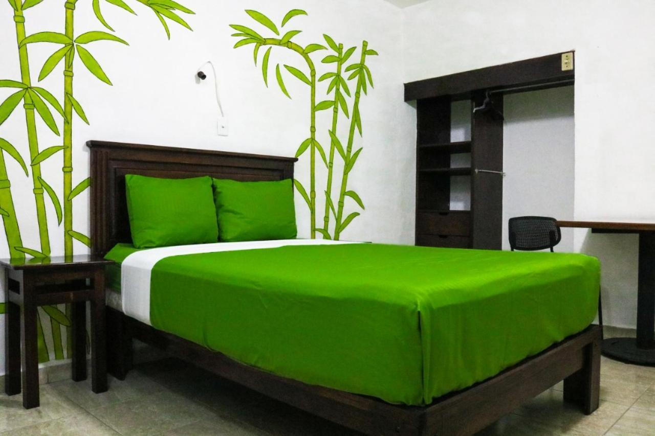 Hotel Mintzicuri Morelia Buitenkant foto